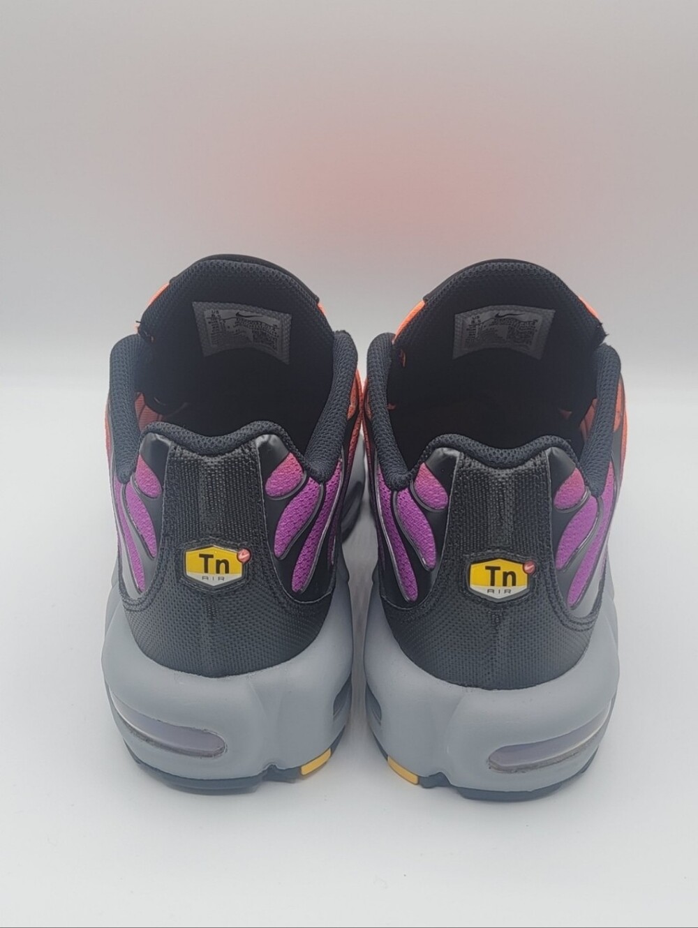 Nike Air Max Plus TN DM0032-014 Total Orange Men’s Size 8.5 New No Box - Picture 5 of 10